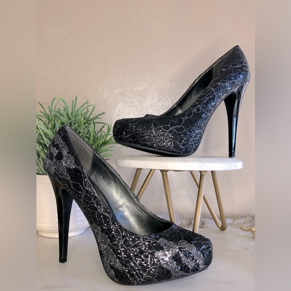 Carlos by Carlos Santana Shoes - Carlos Santana Lace & Glitter Stilettos, Size 8
